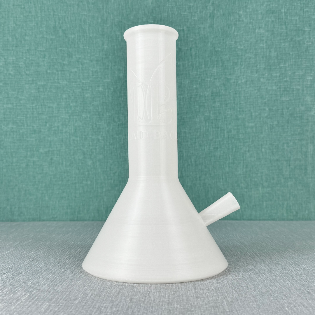 Nightfire Bong - Im dunkeln rot leuchtende Bong